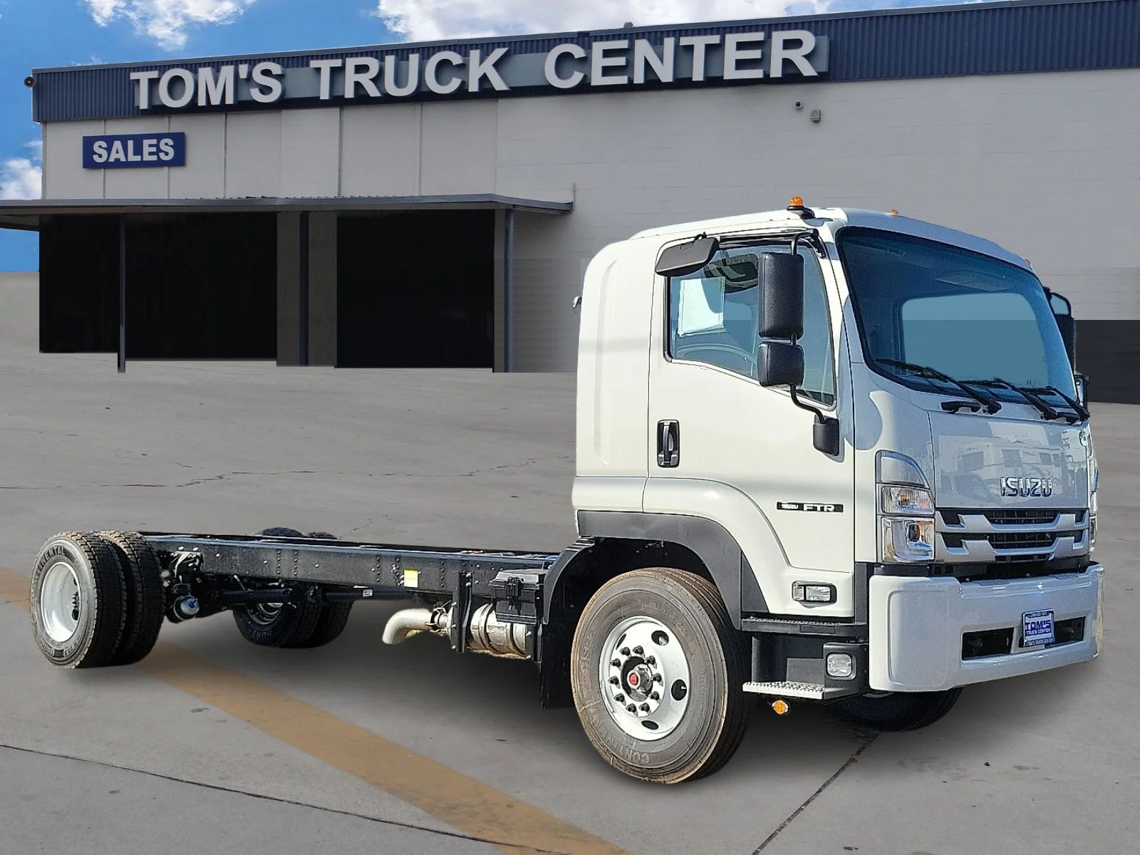 2026 Isuzu FTR's photo