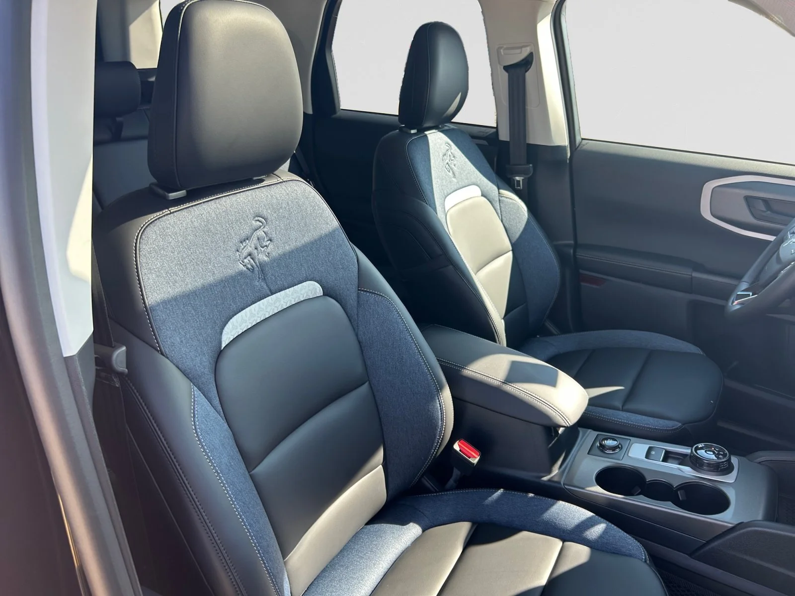 New 2026 Shadow Black Ford Outer Banks image 11