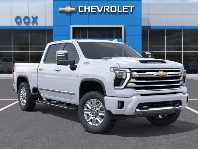 New 2026 Polar White Tricoat Chevrolet High Country image 7