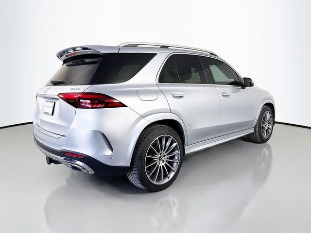 Used 2024 White Mercedes-Benz GLE 450 image 5