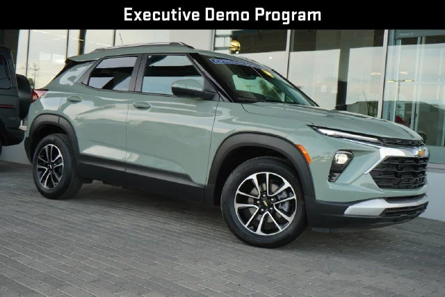 Used 2026 Cacti Green Chevrolet LT image 1