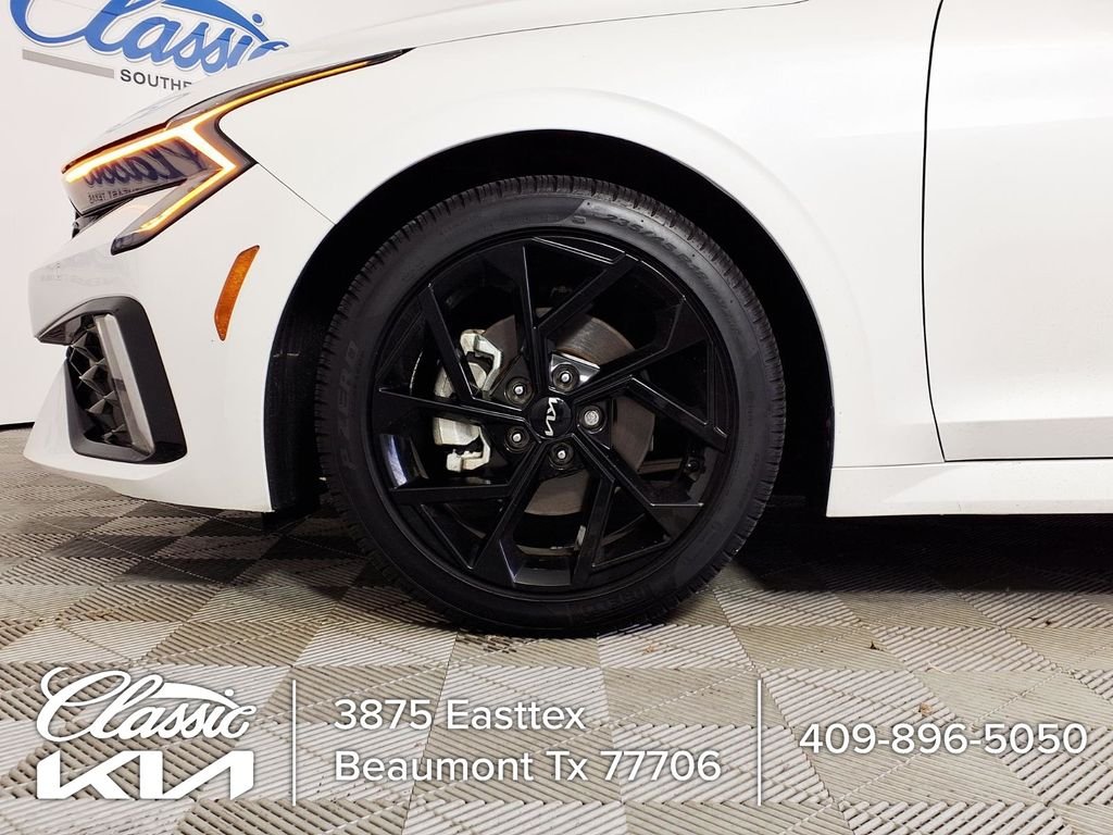 Used 2026 White Kia GT-Line image 7