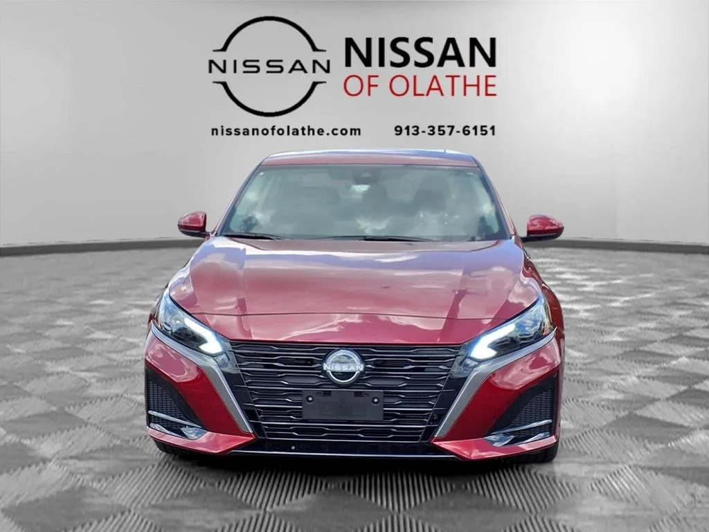 New 2026 Scarlet Ember Tintcoat Nissan SV image 31