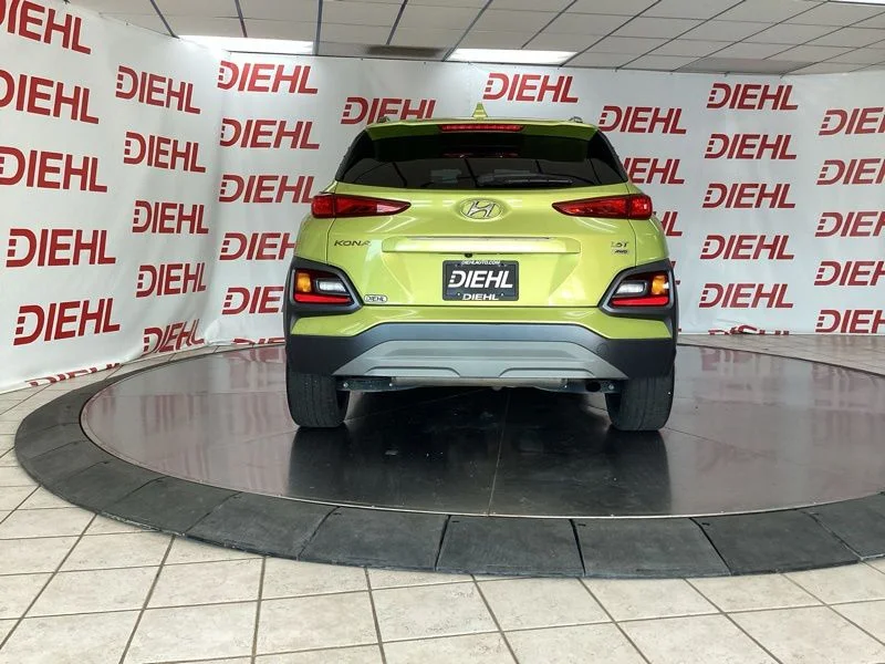 Used 2020 Green Hyundai Limited image 6