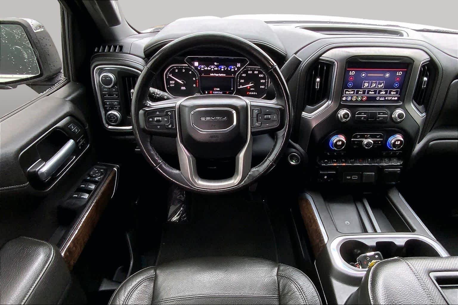 Used 2020 White Frost Tricoat GMC Denali image 6