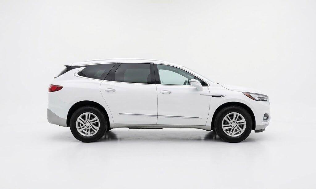 Used 2020 Summit White Buick Essence image 1