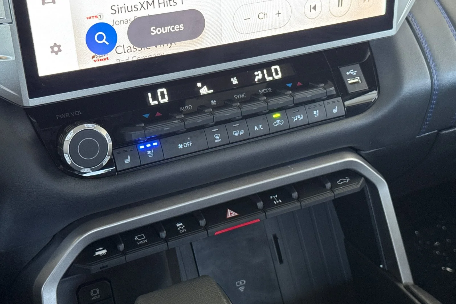 Certified Used 2026 Wind Chill Pearl Toyota Platinum image 18
