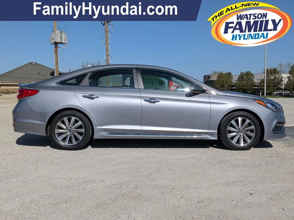 Used 2016 Hyundai Sonata Sport with VIN 5NPE34AF4GH377371 for sale in Tinley Park, IL