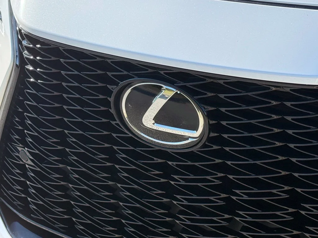 Used 2026 White Lexus 350 F SPORT Handling image 5