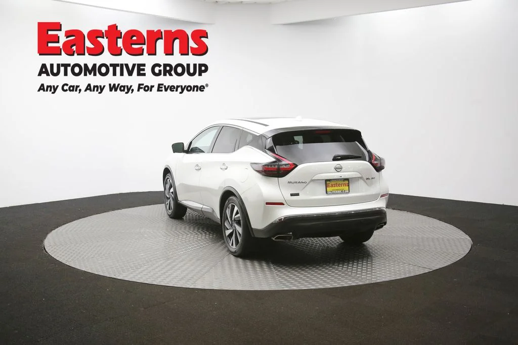 Used 2023 White Nissan SL image 64