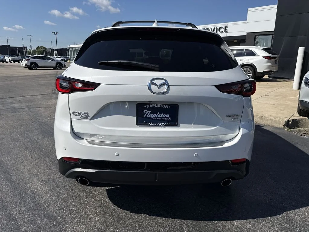 Used 2025 White Mazda 2.5 Carbon Turbo image 2