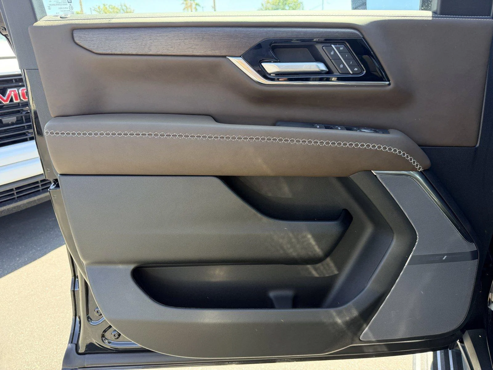 New 2026 Onyx Black GMC Denali Ultimate image 20