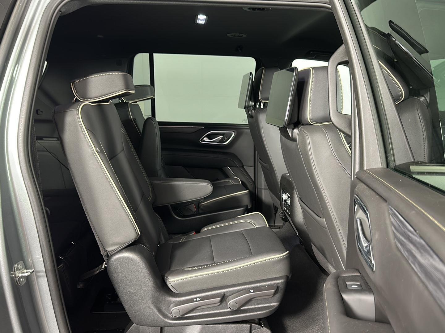 Used 2024 Sterling Metallic GMC SLT image 35