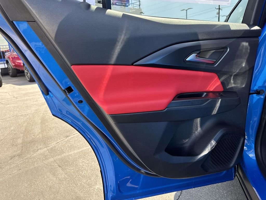 2026 Chevrolet Equinox EV RS - Photo 25