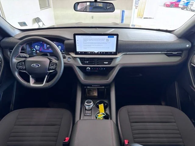 2025 Ford Explorer ST-LINE - Photo 14