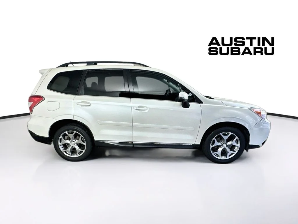 Used 2015 White Subaru 2.5i Touring image 8
