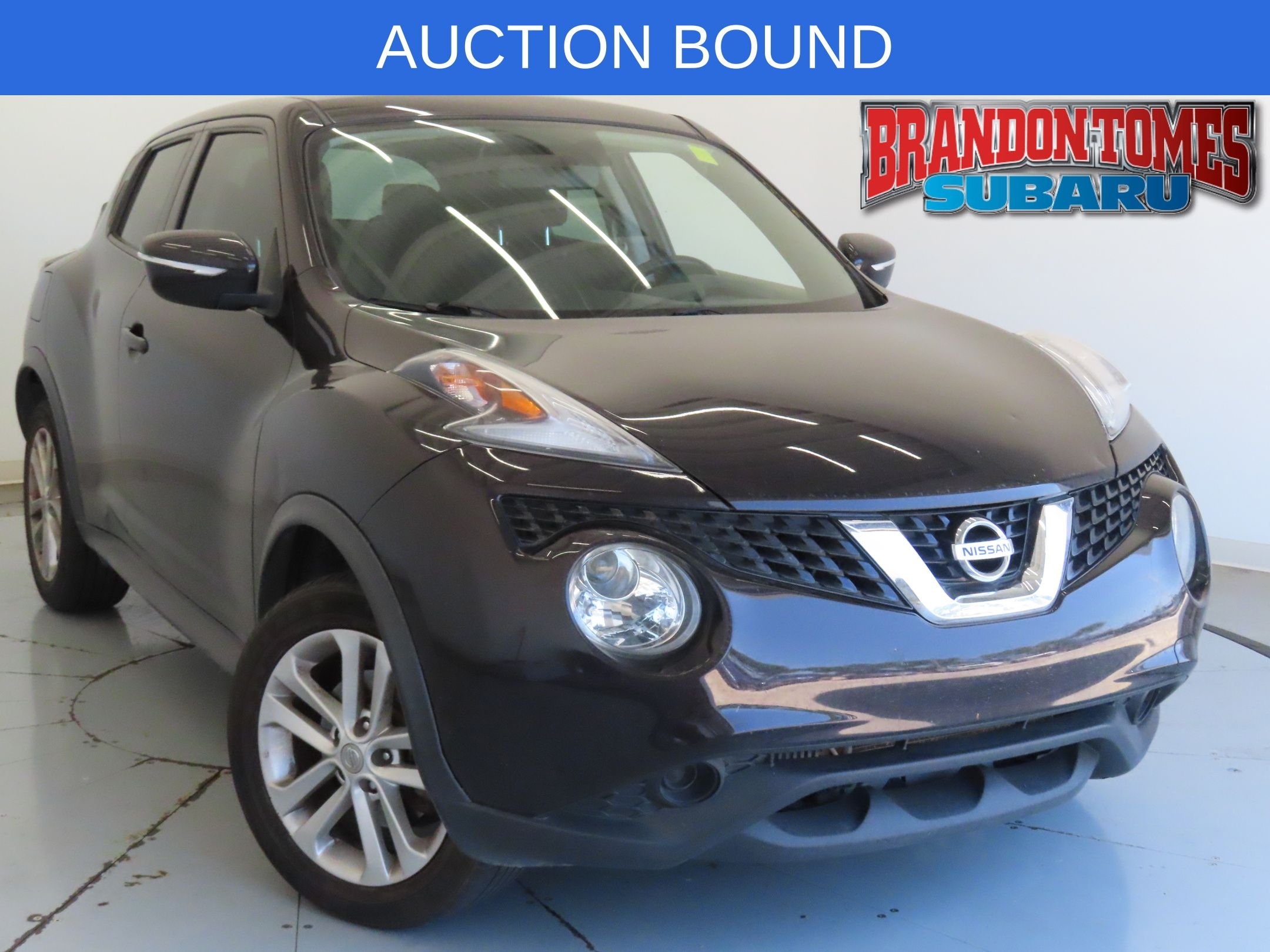 2016 Nissan Juke S FWD CVT's photo