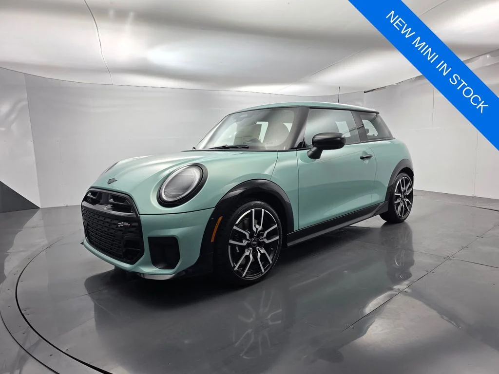 New 2026 Green MINI Iconic image 8