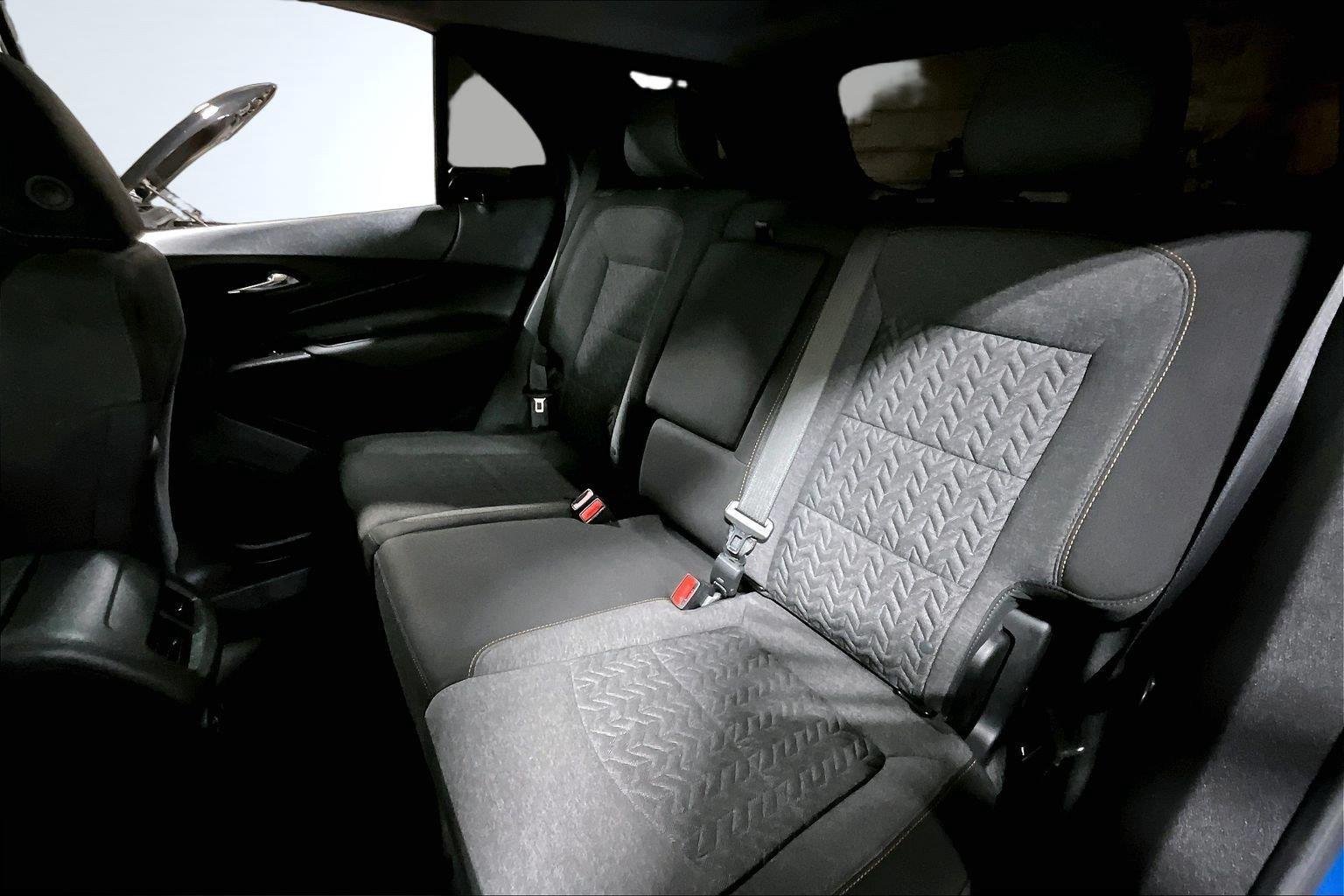 Used 2022 Blue Glow Metallic Chevrolet LT image 27
