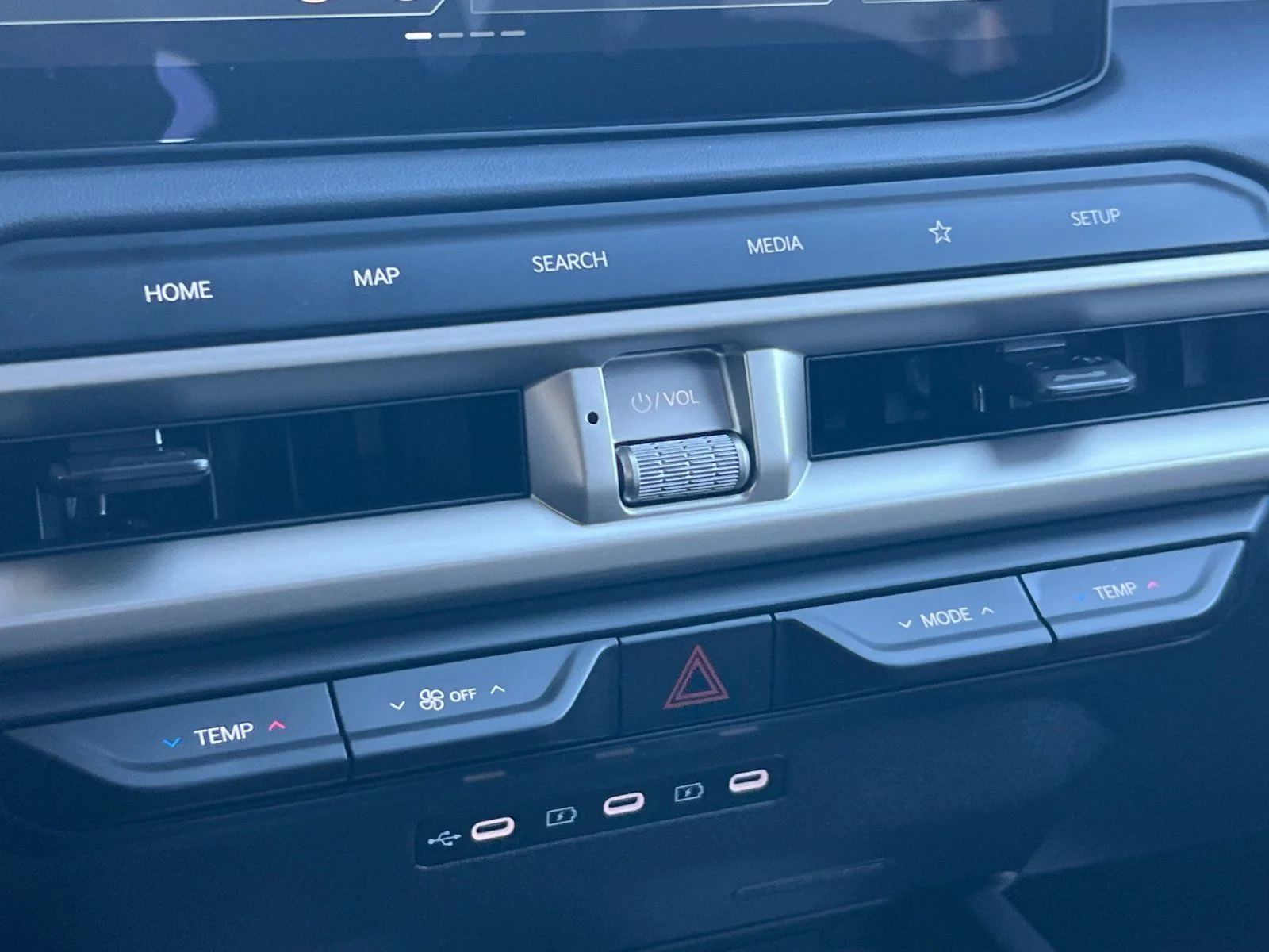 New 2027 White Kia EX image 23