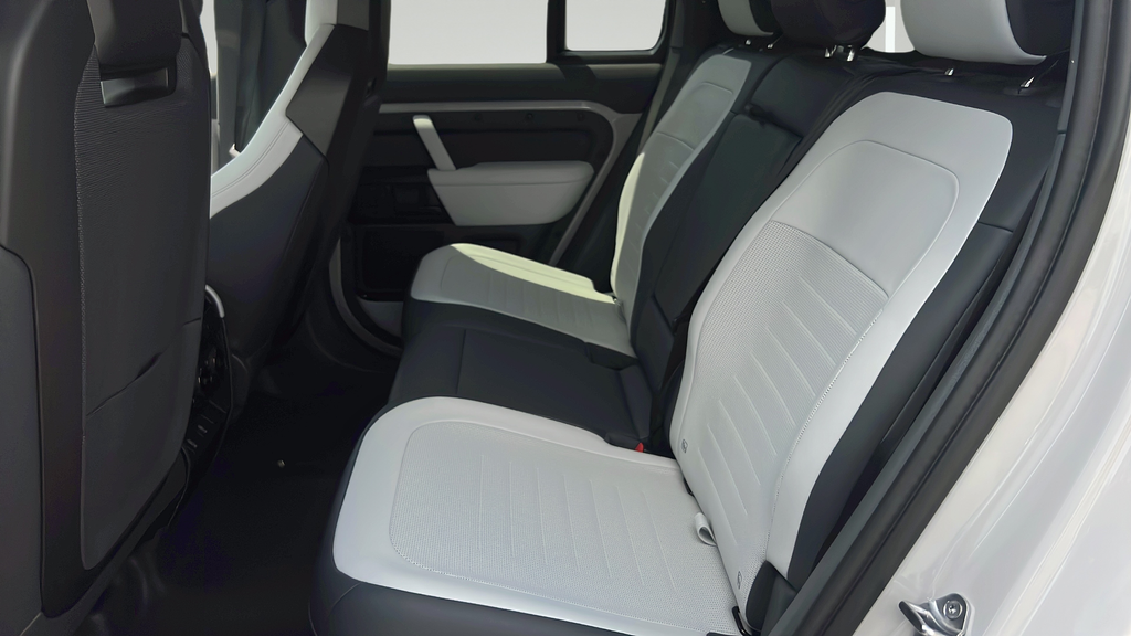 New 2026 Gray Land Rover  OCTA image 14
