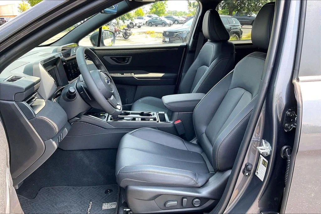 2026 Subaru Outback Limited - Photo 11