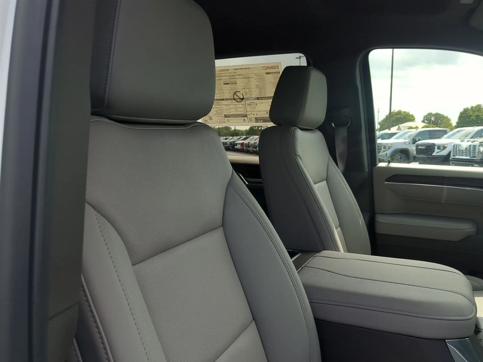 New 2026 Summit White GMC SLT image 52