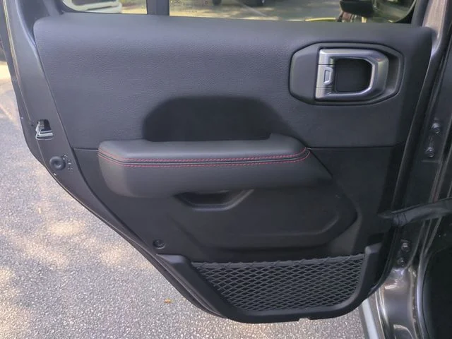 Used 2022 Gray Jeep Unlimited Rubicon image 26