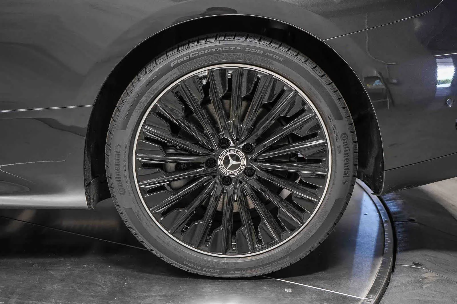 Nuevo 2026 Graphite Grey Metallic Mercedes-Benz CLE 450 imagen 51