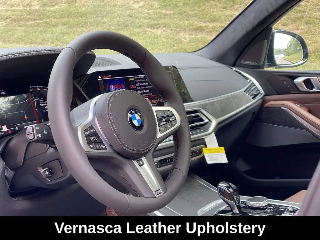 Used 2021 Gray BMW xDrive40i image 39