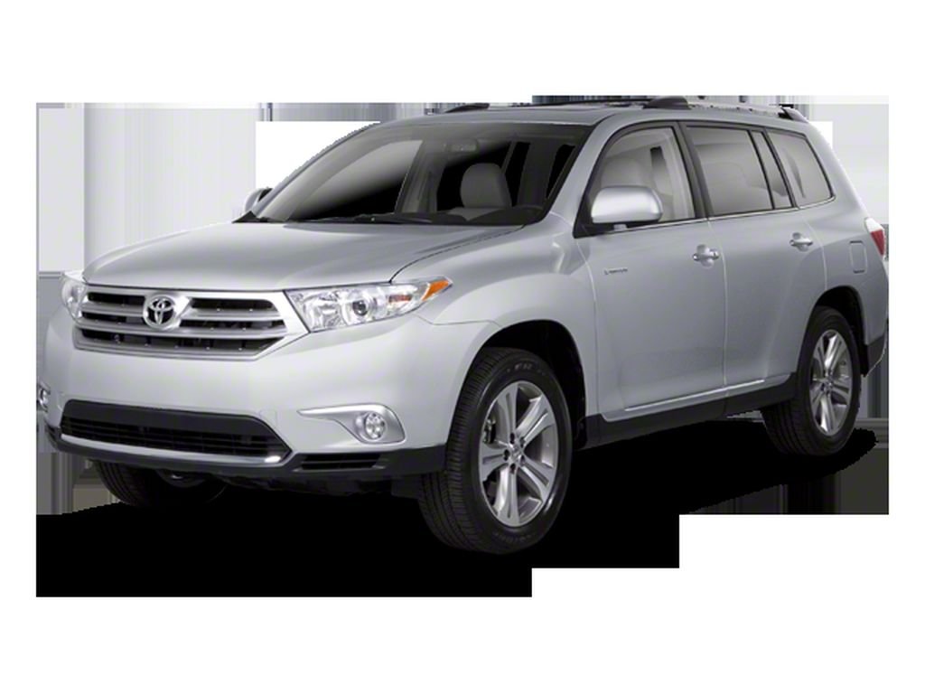 Used 2013 Classic Silver Metallic Toyota SE image 1