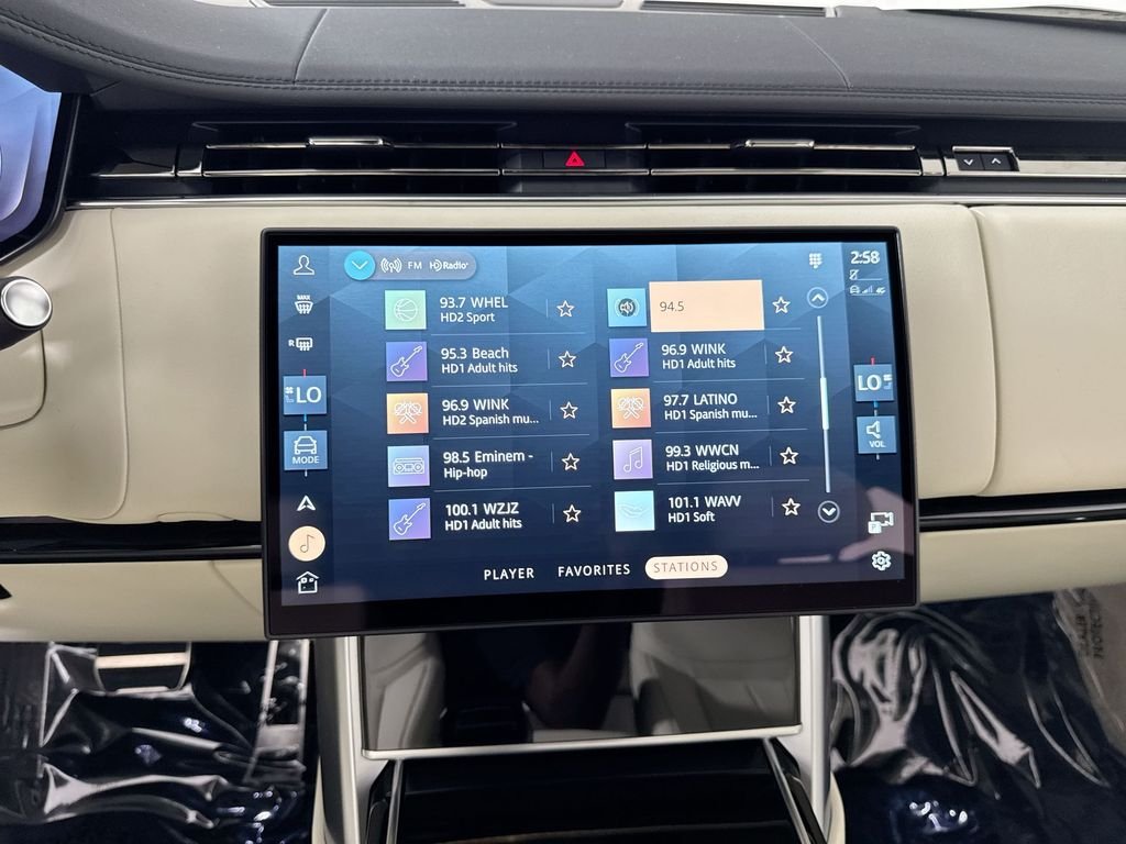 New 2026 OSTUNI PRL WHT Land Rover SE LWB image 16