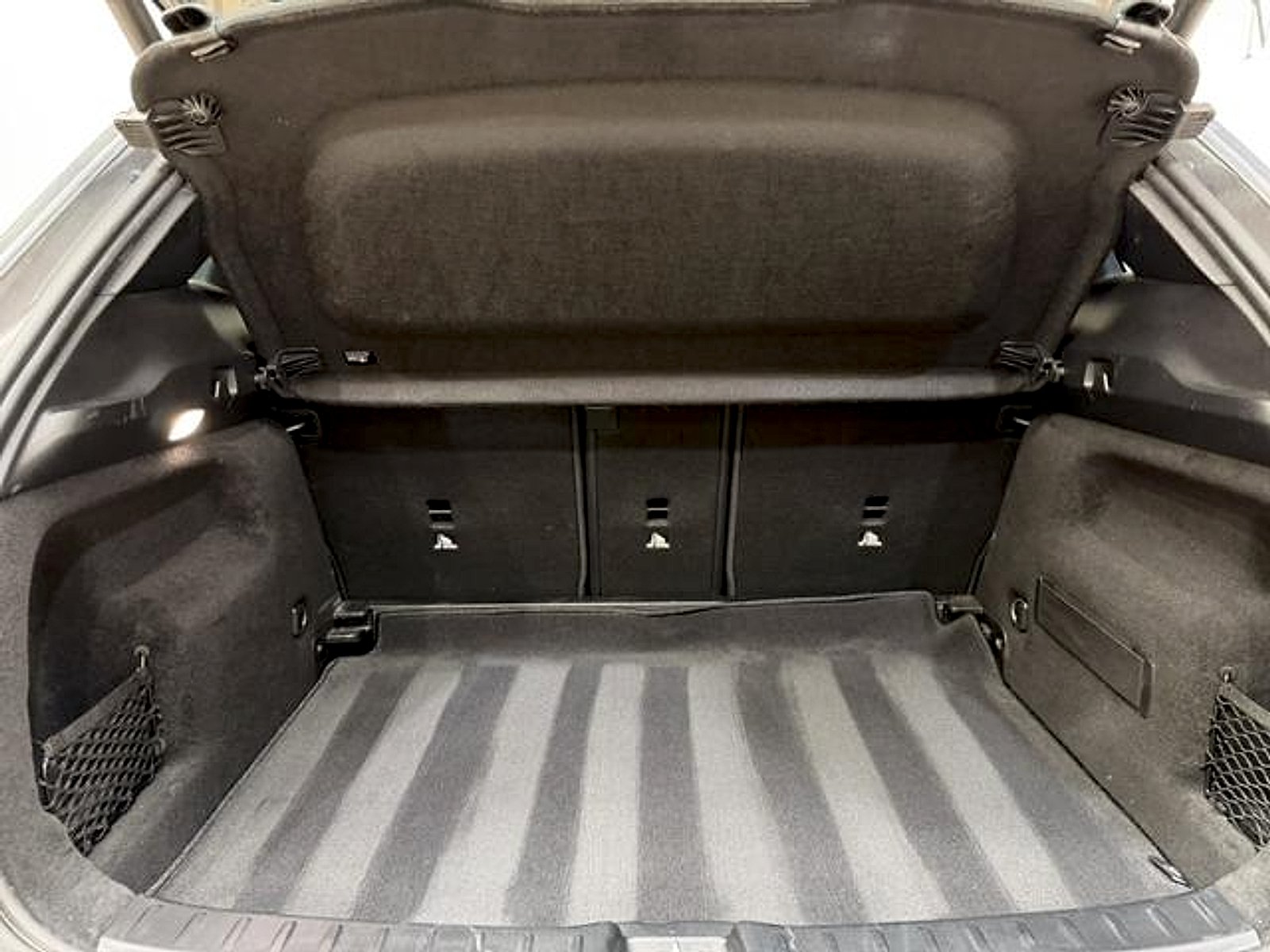 Certified Used 2025 Cirrus Silver Metallic Mercedes-Benz 4MATIC® image 21