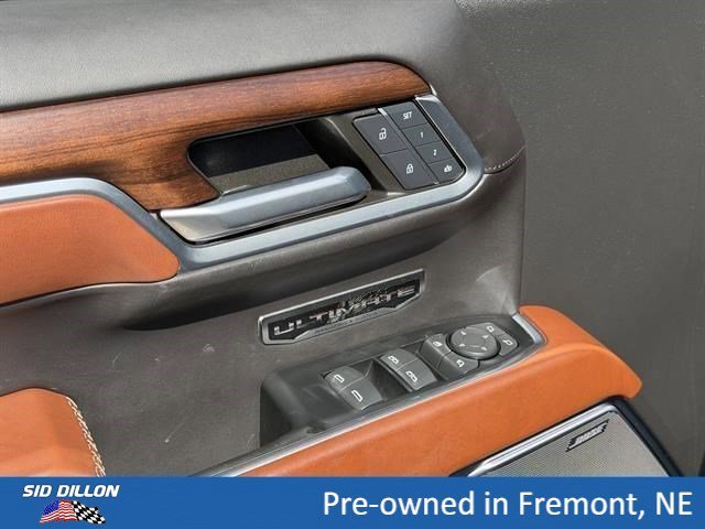 Used 2024 Onyx Black GMC Denali Ultimate image 17