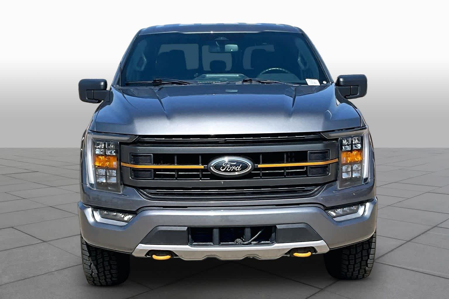 Used 2023 Carbonized Gray Metallic Ford Tremor image 7