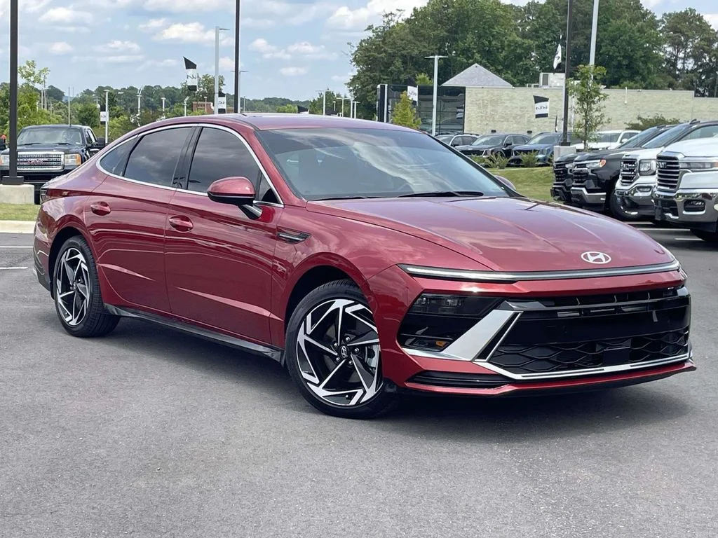 Certified Used 2026 Red Hyundai SEL Sport image 1