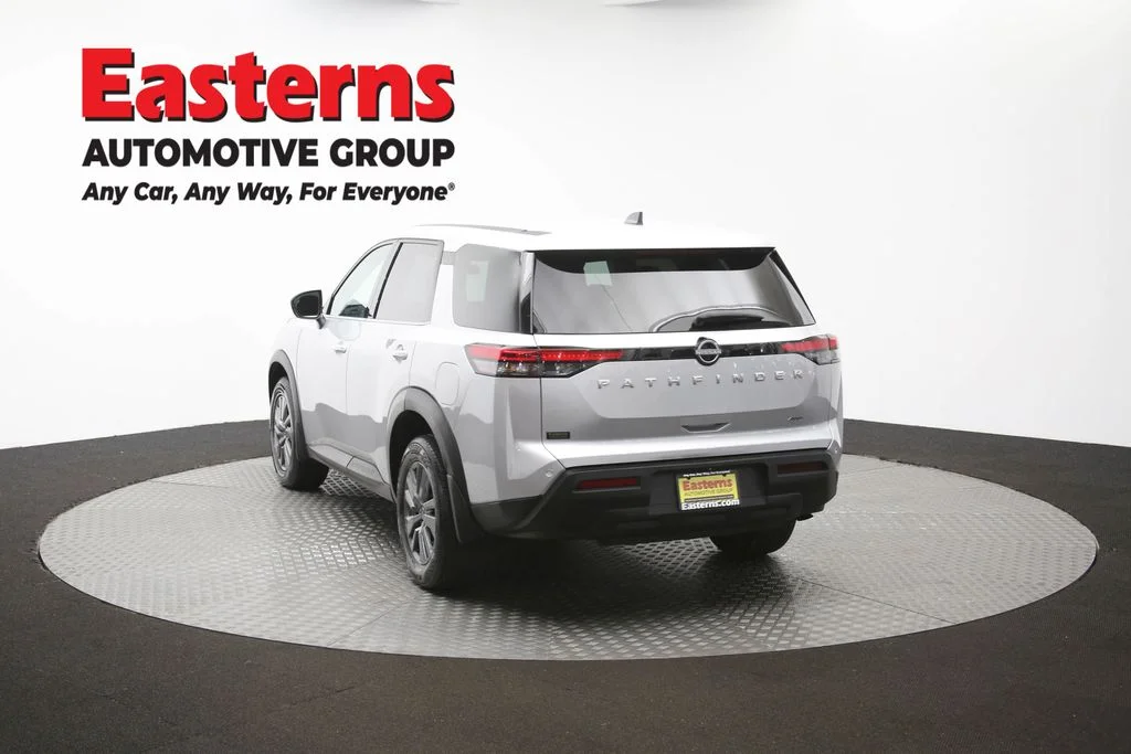 Used 2023 Silver Nissan S image 64