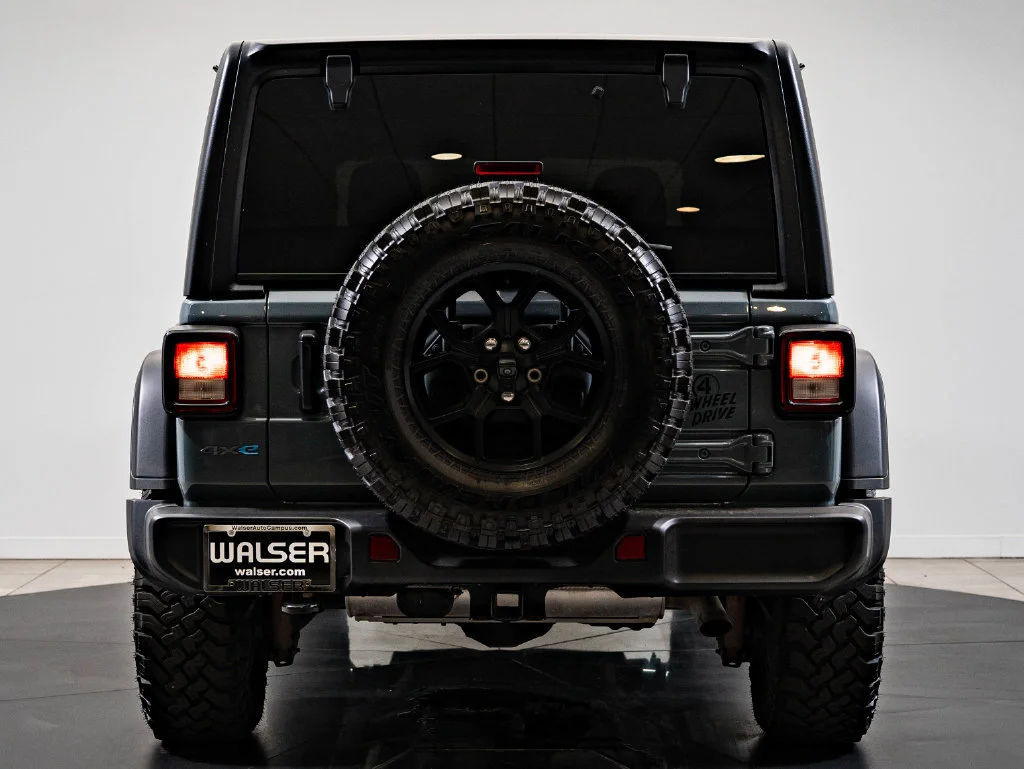Used 2025 Anvil Clear Coat Jeep Willys 4xe image 7