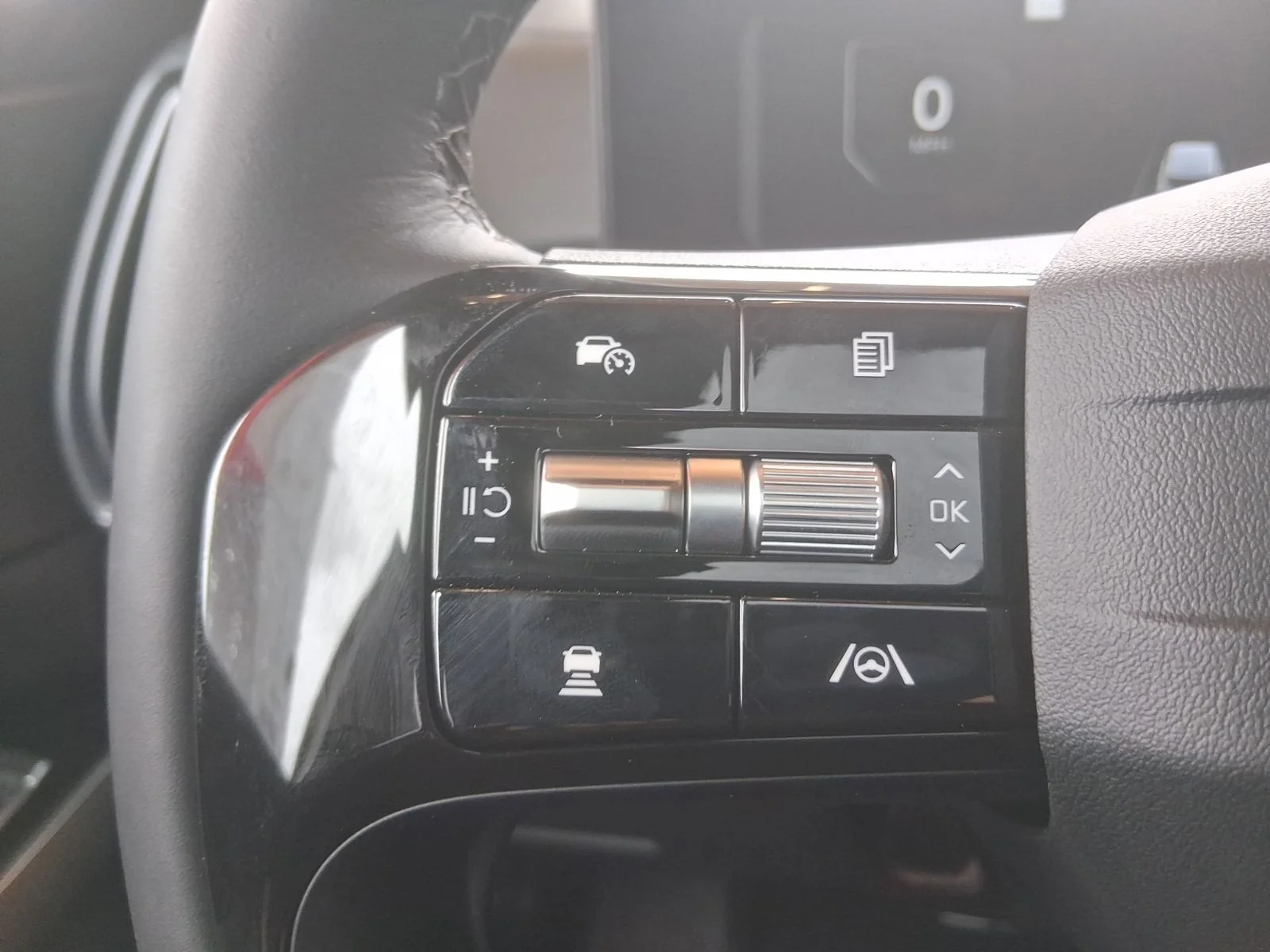 New 2026 White Kia X-Line SX Prestige image 14