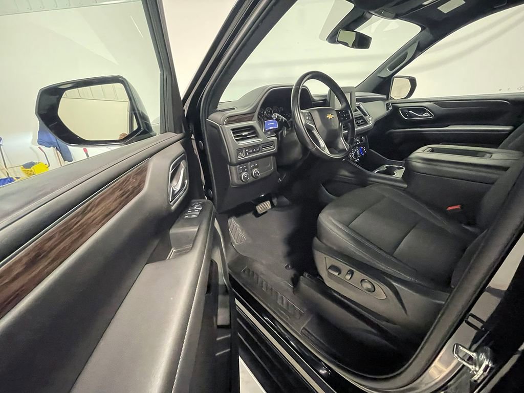 Used 2022 Black Chevrolet LS image 22