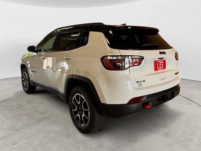 New 2026 White Jeep Trailhawk image 3