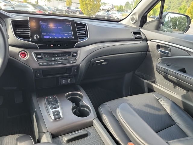 Certified Used 2023 Crystal Black Pearl Honda RTL image 11