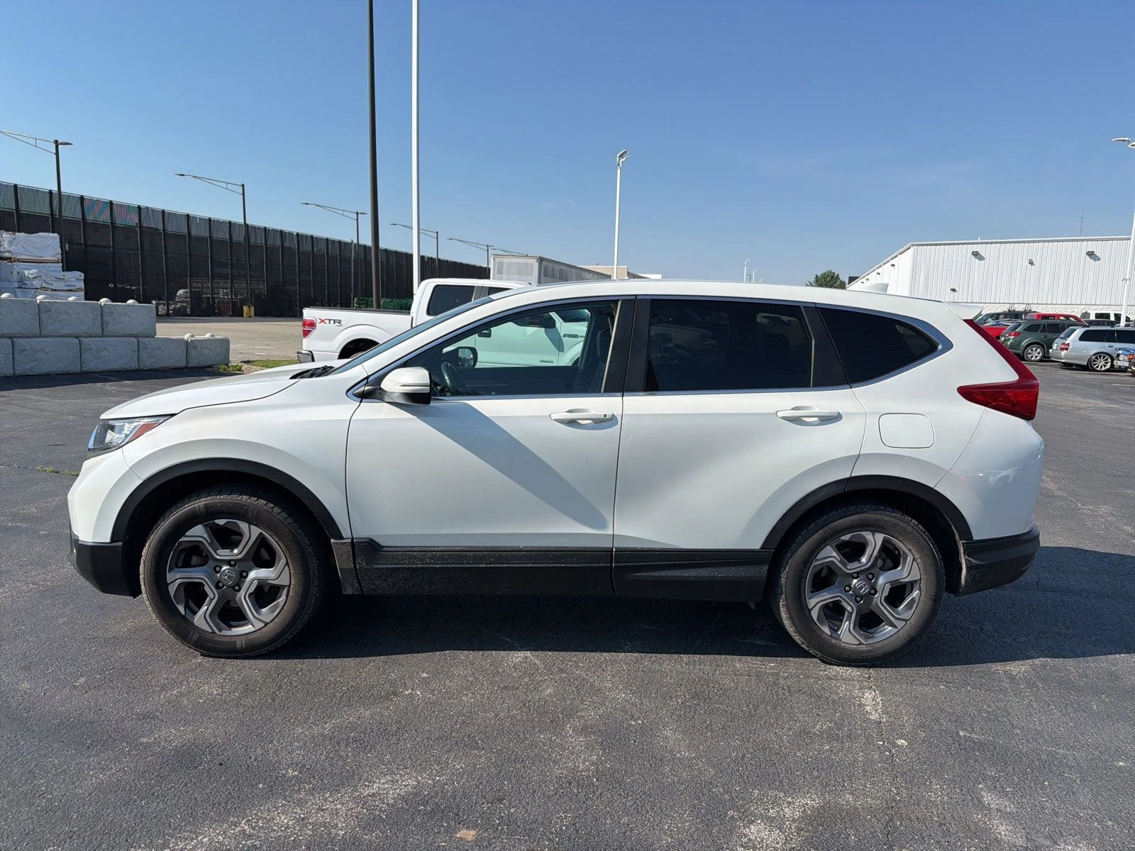 Used 2017 White Diamond Pearl Honda EX-L image 3