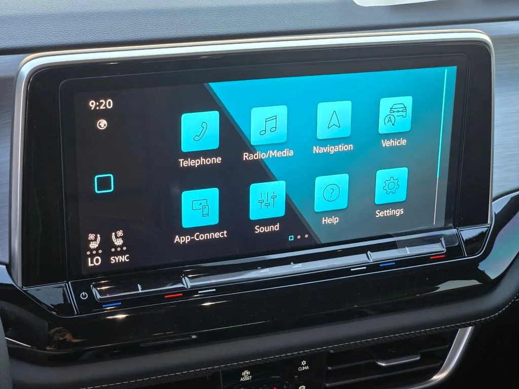 2025 Volkswagen Atlas Cross Sport SE w/Tech - Photo 11