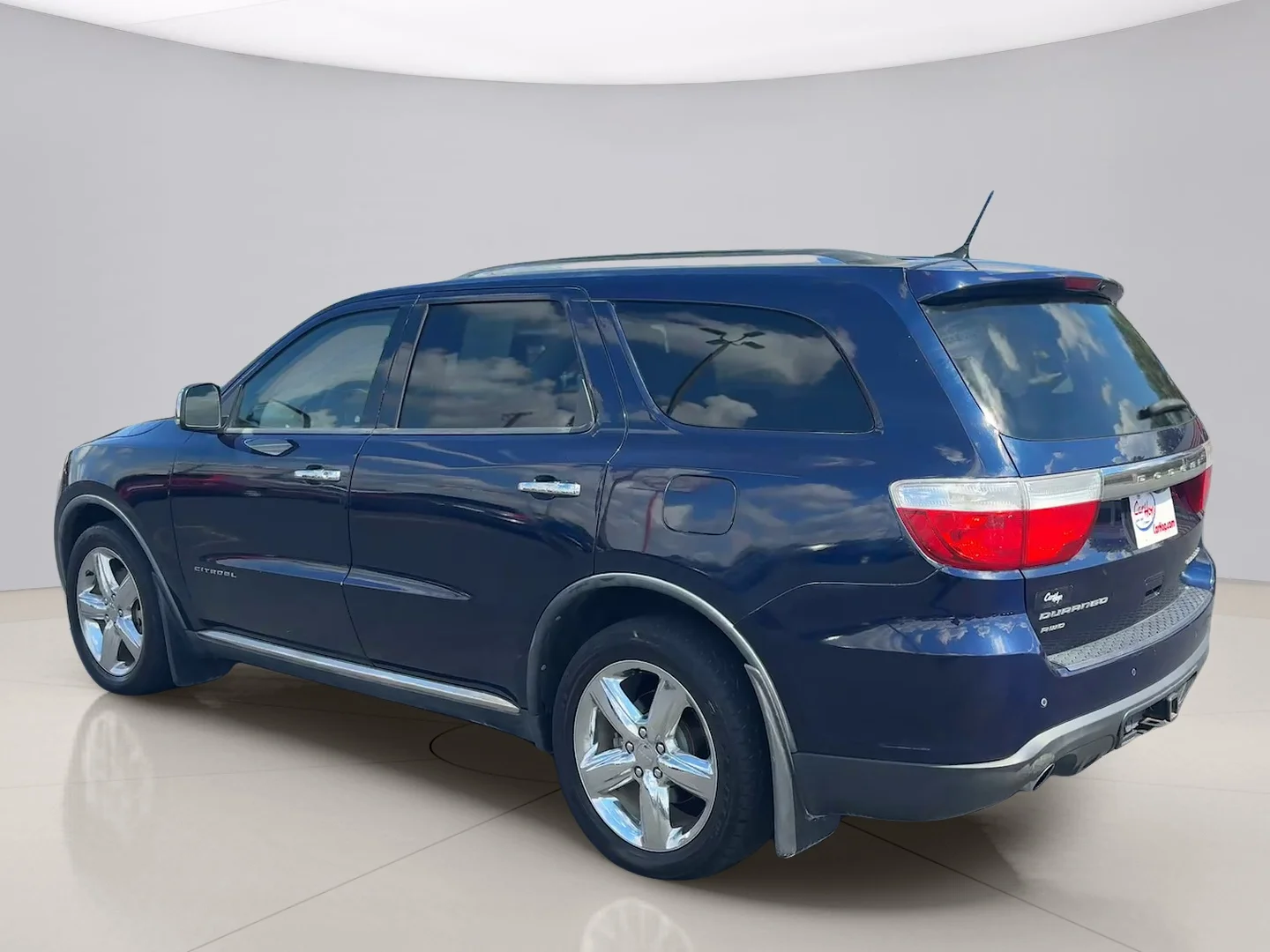 Used 2012 Blue Dodge CITADEL image 3