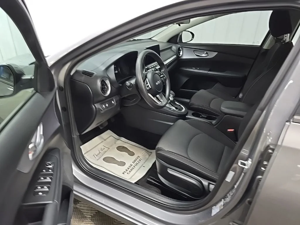 Used 2024 Gray Kia LXS image 28