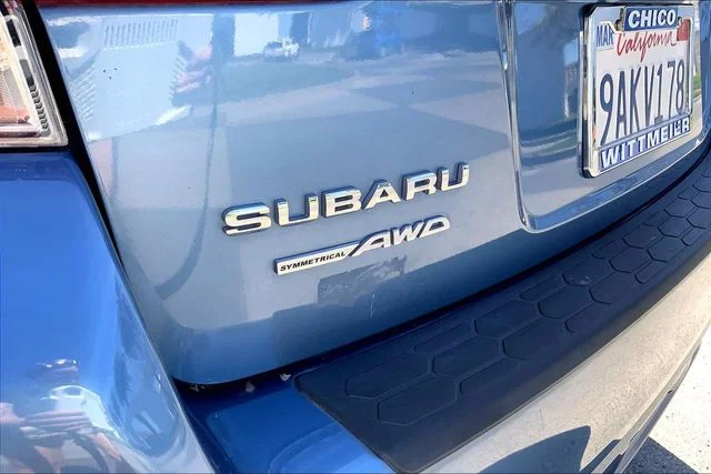 Used 2022 Horizon Blue Pearl Subaru Premium image 8