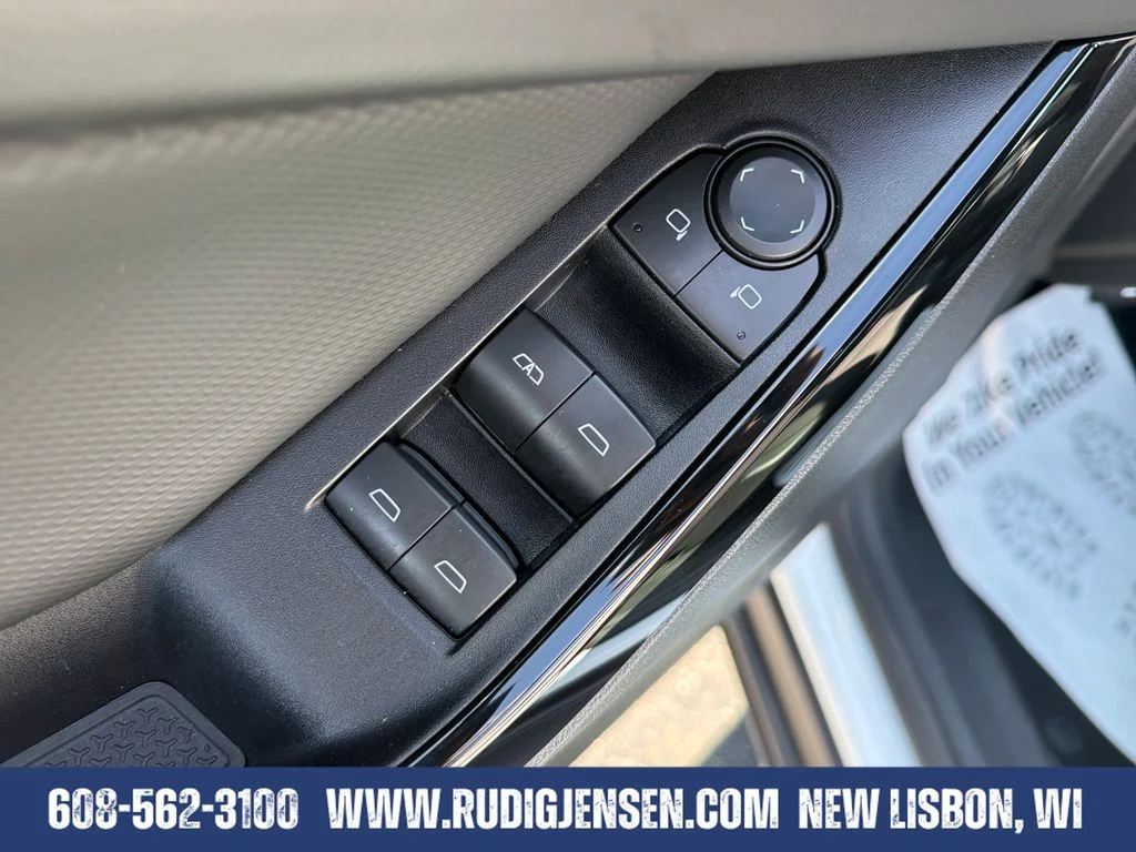 Used 2026 White Chevrolet LT image 11