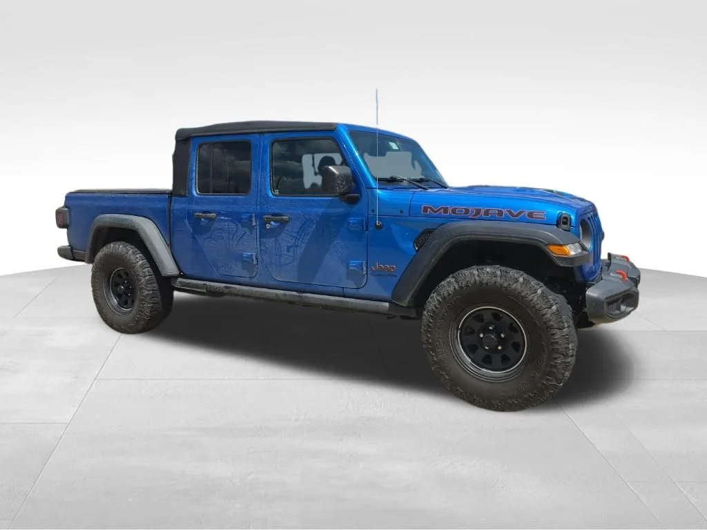 Used 2021 Blue Jeep Mojave image 27