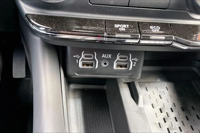 New 2026 Vapor Gray Exterior Paint Dodge GT HEMI V8 image 23